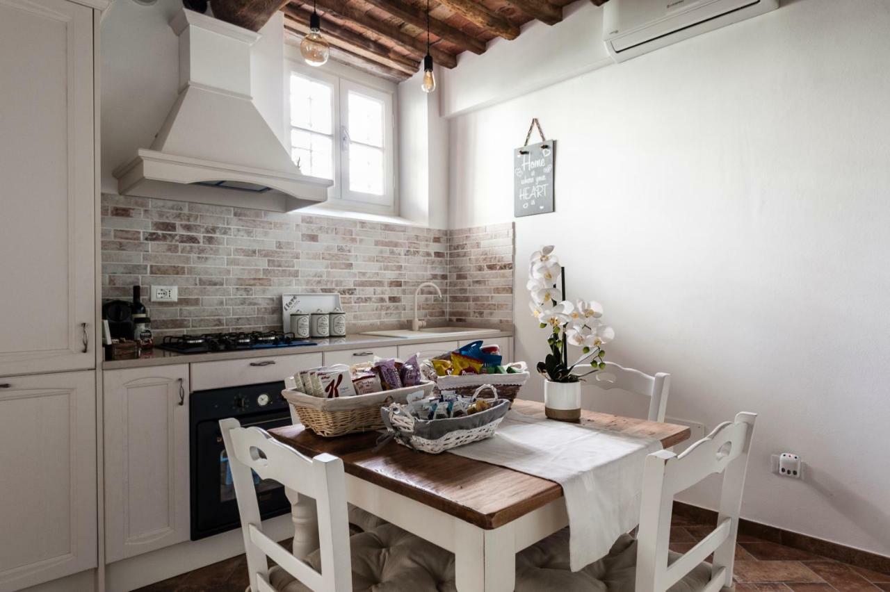 Ferienwohnung Residenza I Pini Lucca Exterior foto