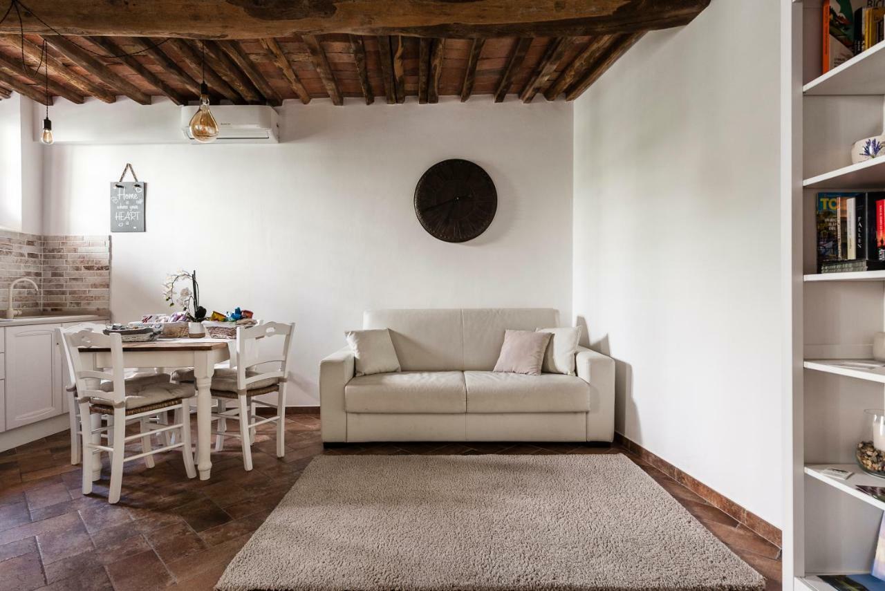Ferienwohnung Residenza I Pini Lucca Exterior foto